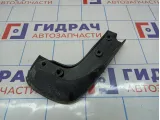 Брызговик передний Opel Corsa (D) 93199300.