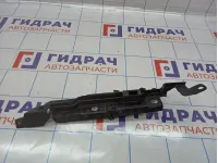 Кронштейн крыла передний левый Opel Corsa (D) 13223759.