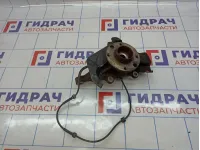 Кулак поворотный передний левый Opel Corsa (D) 5308053. Ступичный подшипник под замену.