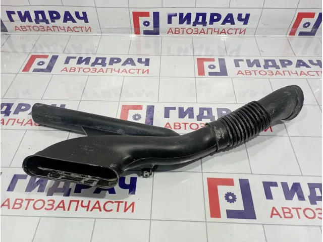 Воздухозаборник Opel Corsa D 5835923