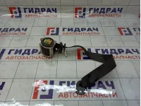 Ремень безопасности задний Opel Corsa D 13251319