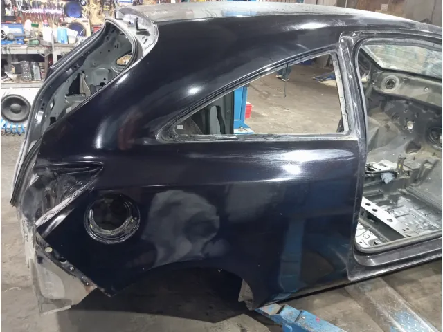 Крыло заднее правое Opel Corsa