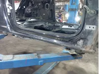 Порог со стойкой правый Opel Corsa