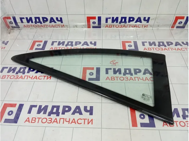 Стекло кузовное глухое (форточка) заднее правое Opel Corsa 5161496