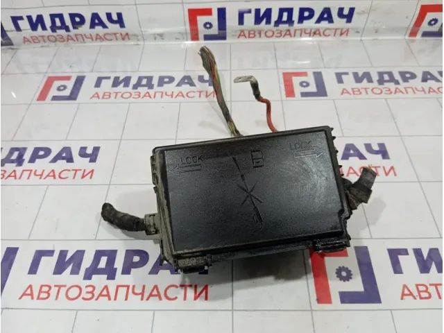 Блок предохранителей Opel Corsa