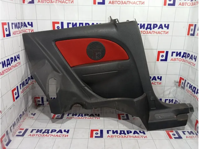 Обшивка багажника левая Opel Corsa 7330173