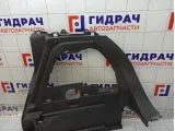 Обшивка багажника правая Opel Corsa 7336158