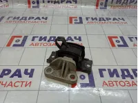 Опора двигателя левая Opel Corsa 5684199