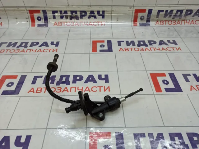 Цилиндр сцепления главный Opel Corsa 5679354