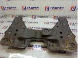 Балка подмоторная Opel Corsa 302109