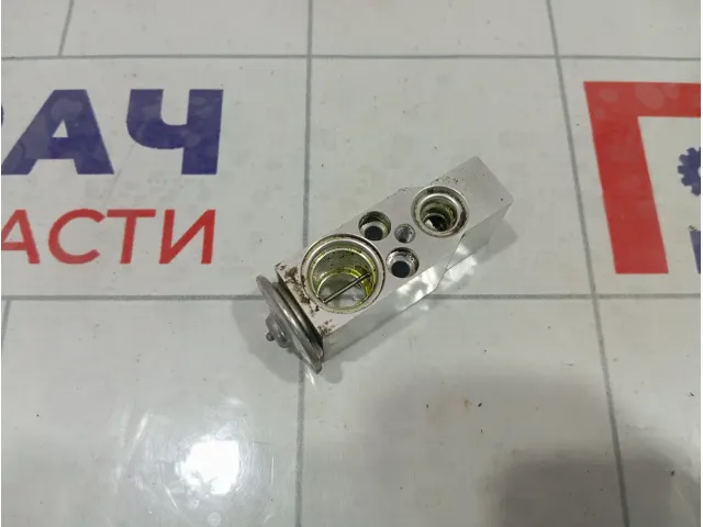 Клапан кондиционера Opel Corsa 1618539
