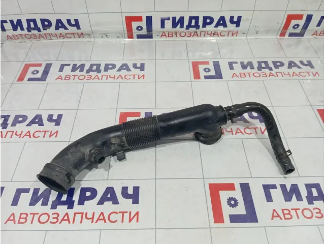 Патрубок воздушного фильтра Opel Corsa 55557181