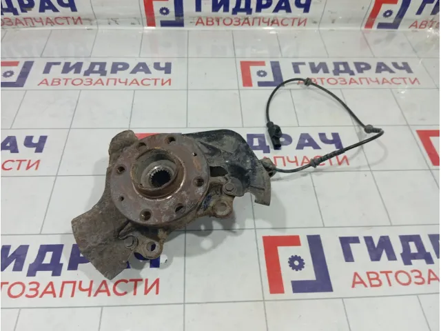Кулак поворотный передний правый Opel Corsa 5308054