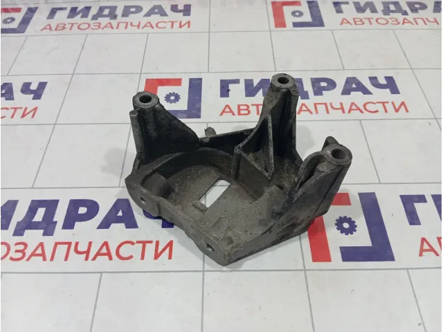 Кронштейн двигателя Opel Corsa 5684190