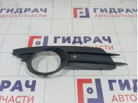 Решетка бампера передняя правая Opel Corsa 13211479