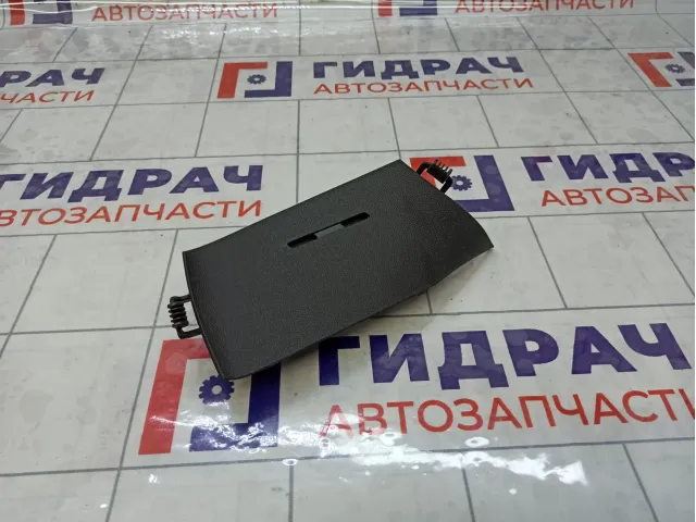 Накладка торпедо правая Opel Corsa 13196699