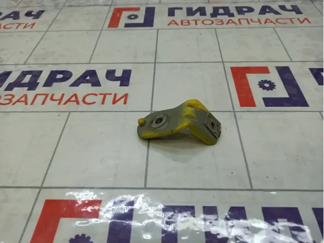 Кронштейн крепления крыла правый Opel Corsa 1116022