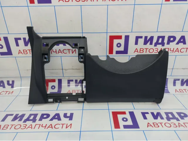 Накладка торпедо левая Opel Corsa D 7209161