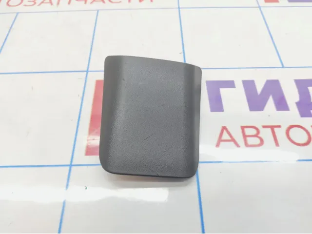 Крышка петли сидения Opel Corsa D 13240696