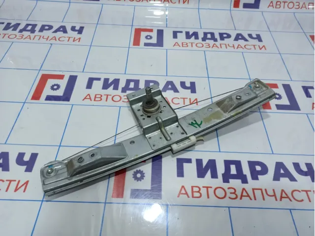 Стеклоподъемник механический задний левый Opel Corsa D 5140105