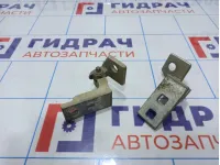 Петли двери передней правой Opel Corsa D