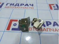 Петли двери задней правой Opel Corsa D