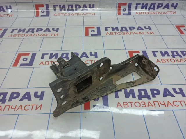 Кронштейн усилителя переднего бампера правый Opel Corsa D 13191881