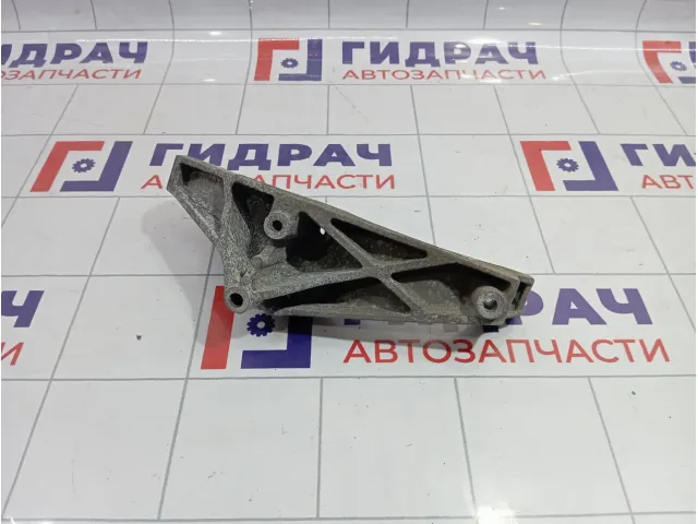 Кронштейн генератора Opel Insignia 12628024