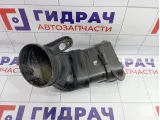 Воздухозаборник (наружный) Opel Insignia 834588