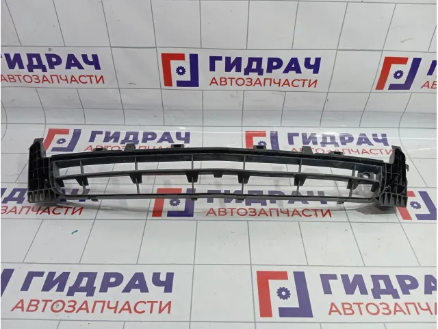 Решетка в бампер центральная Opel Insignia 6400648