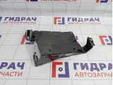 Крепление АКБ Opel Insignia 13256592