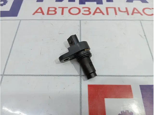 Датчик положения коленвала Opel Insignia 4803134