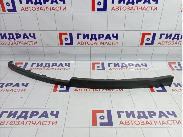 Спойлер переднего бампера правый Opel Insignia 6400650