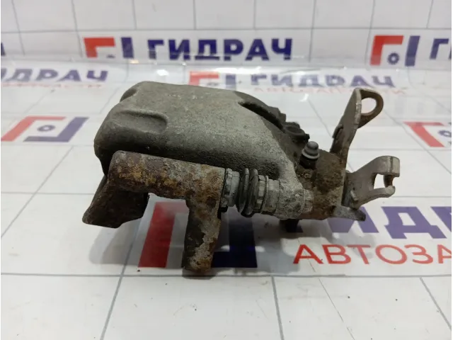 Суппорт задний правый Opel Insignia 13343570