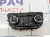 Блок управления климатической установкой Opel Mokka (J13) 20765760