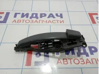 Ручка двери наружная задняя левая Opel Zafira (B) 5138179