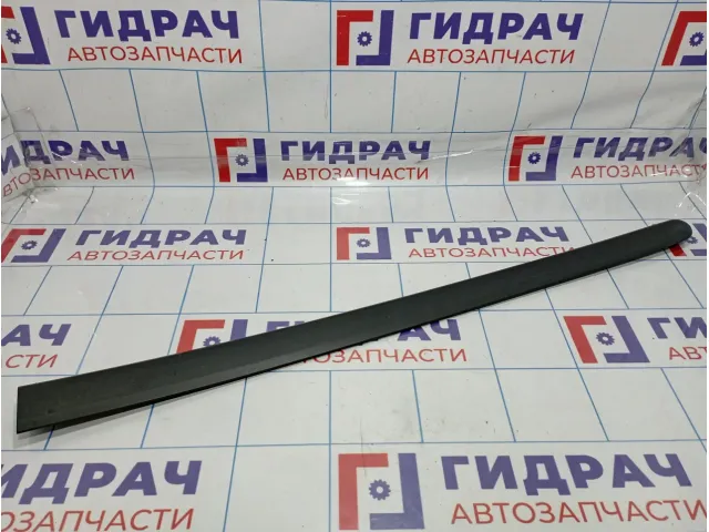 Молдинг передней левой двери Opel Zafira (B) 13137766