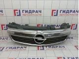 Решетка радиатора Opel Zafira (B) OP07027GA