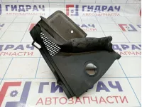 Решетка стеклоочистителя правая Opel Zafira (B) 13167228