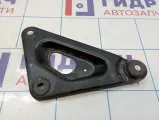 Кронштейн передней балки левый Opel Zafira (B) 302038