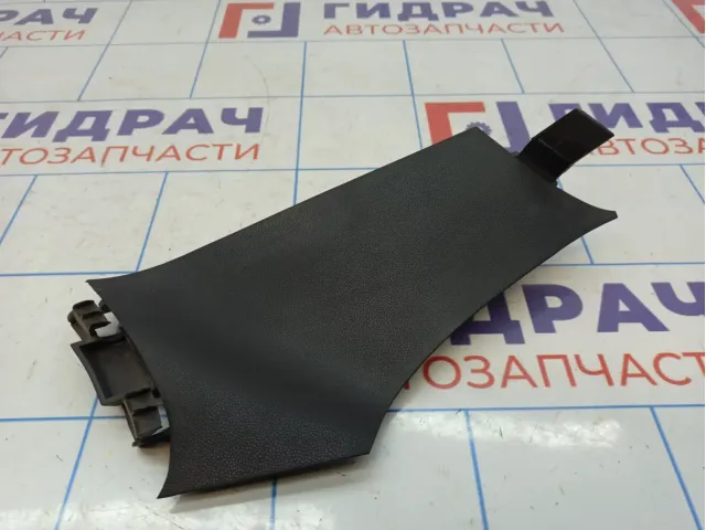 Накладка центральной консоли правая Opel Zafira (B) 13158716