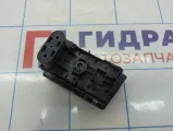 Переключатель света фар Opel Zafira (B) 13205863