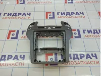 Накладка торпедо декоративная центральная Opel Zafira (B) 7209639