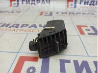 Дефлектор воздушный левый Opel Zafira (B) 13144401