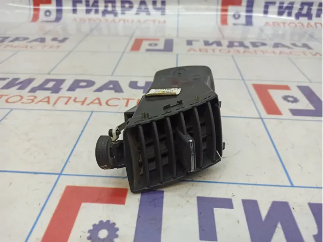 Дефлектор воздушный левый Opel Zafira (B) 13144401