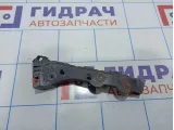 Направляющая переднего бампера правая Opel Zafira (B) 13124998