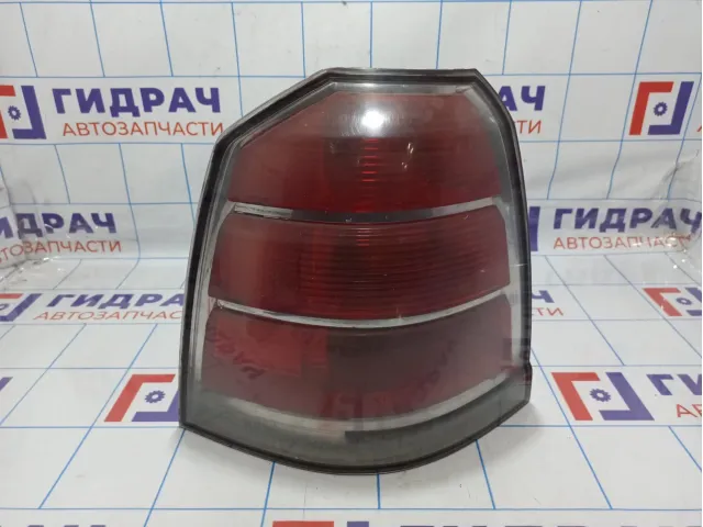 Фонарь задний левый Opel Zafira (B) 1222119