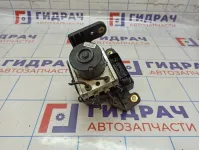 Блок ABS (насос) Opel Zafira (B) 13157576