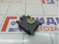 Моторчик заслонки отопителя Opel Zafira (B) 1618355