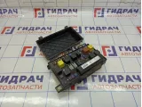Блок предохранителей Opel Zafira (B) 1237094